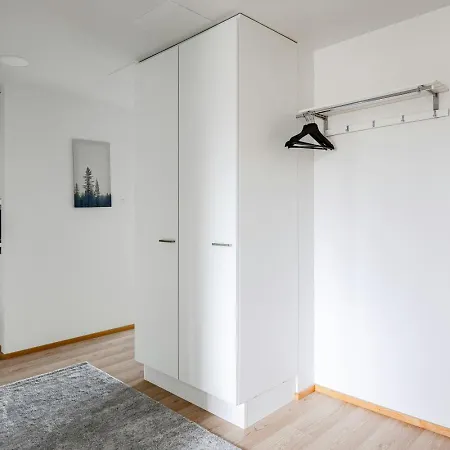 Lägenhet Spacious For 4 With Sauna